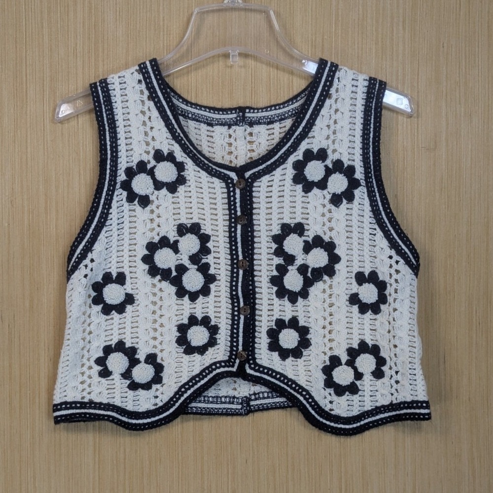 Emery Rose Vest Womens Small Crochet Flower Cream Blue Cottagecore Boho Festival